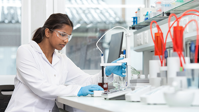 Achieving Accurate pH in Pharmaceutical Suspensions with InLab Max Pro-ISM