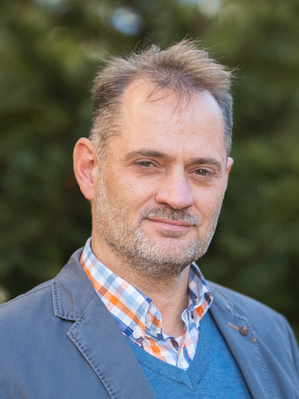 Roger_Bast