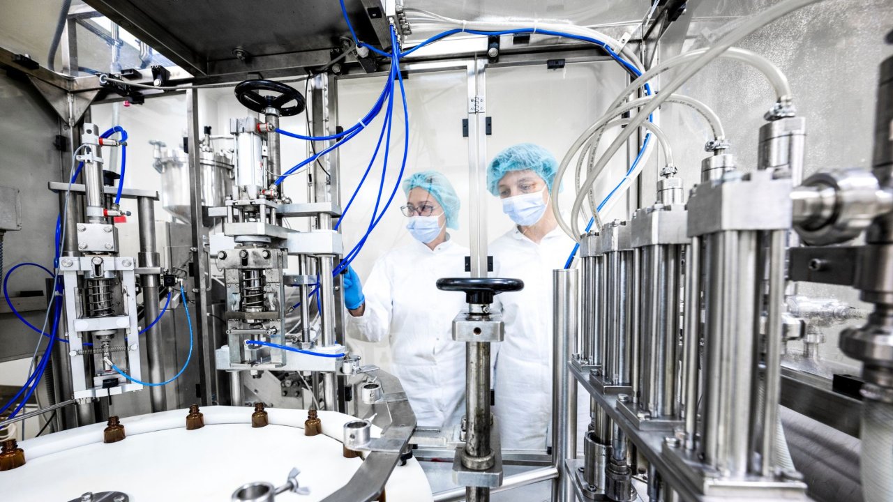 Challenge: Safe and Connected Processes Challenge: Safe and Connected Processes