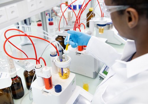 Water Content Determination with a Karl Fischer Titrator
