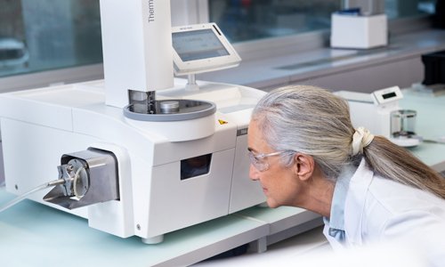 Moisture Content Determination with a TGA