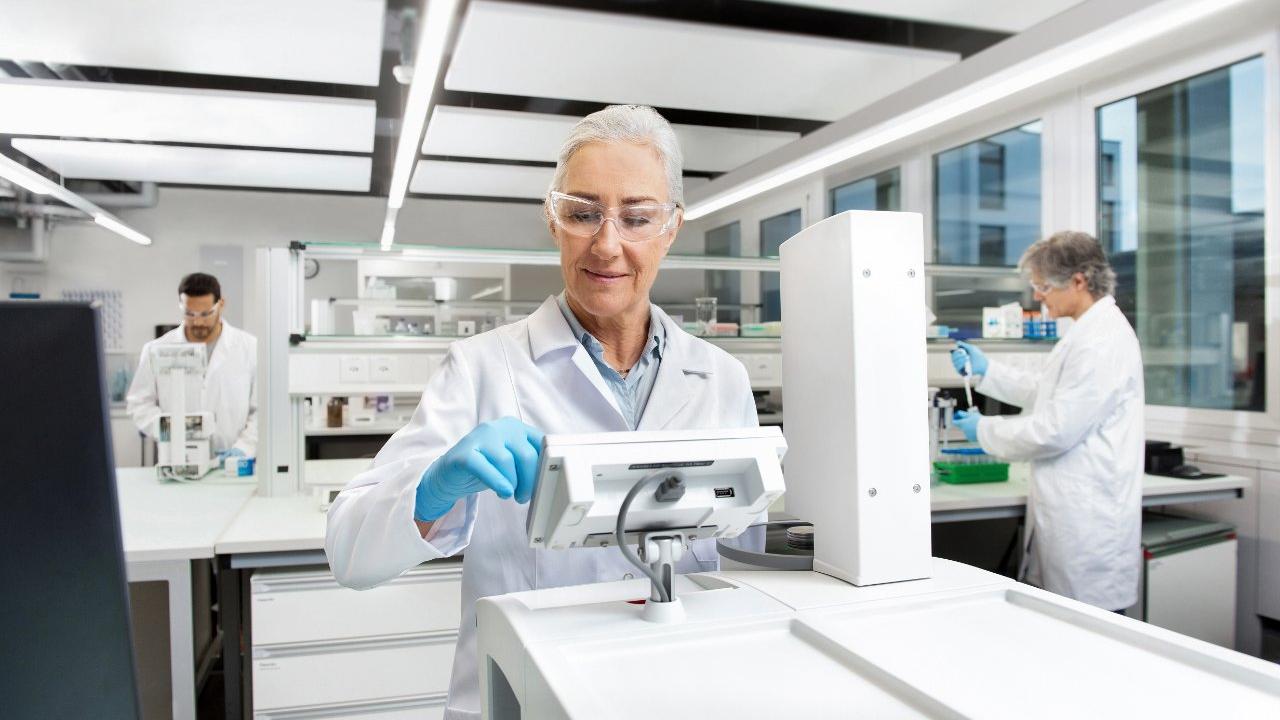 Scientist working on semiconductor research in a lab