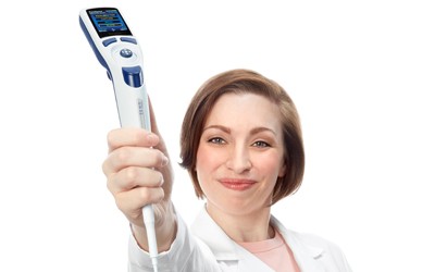 pipettes in a hand