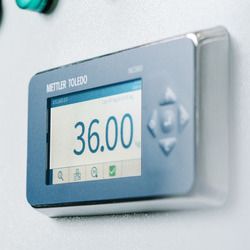 kết hợp đầu cân kiểm soát quy trình